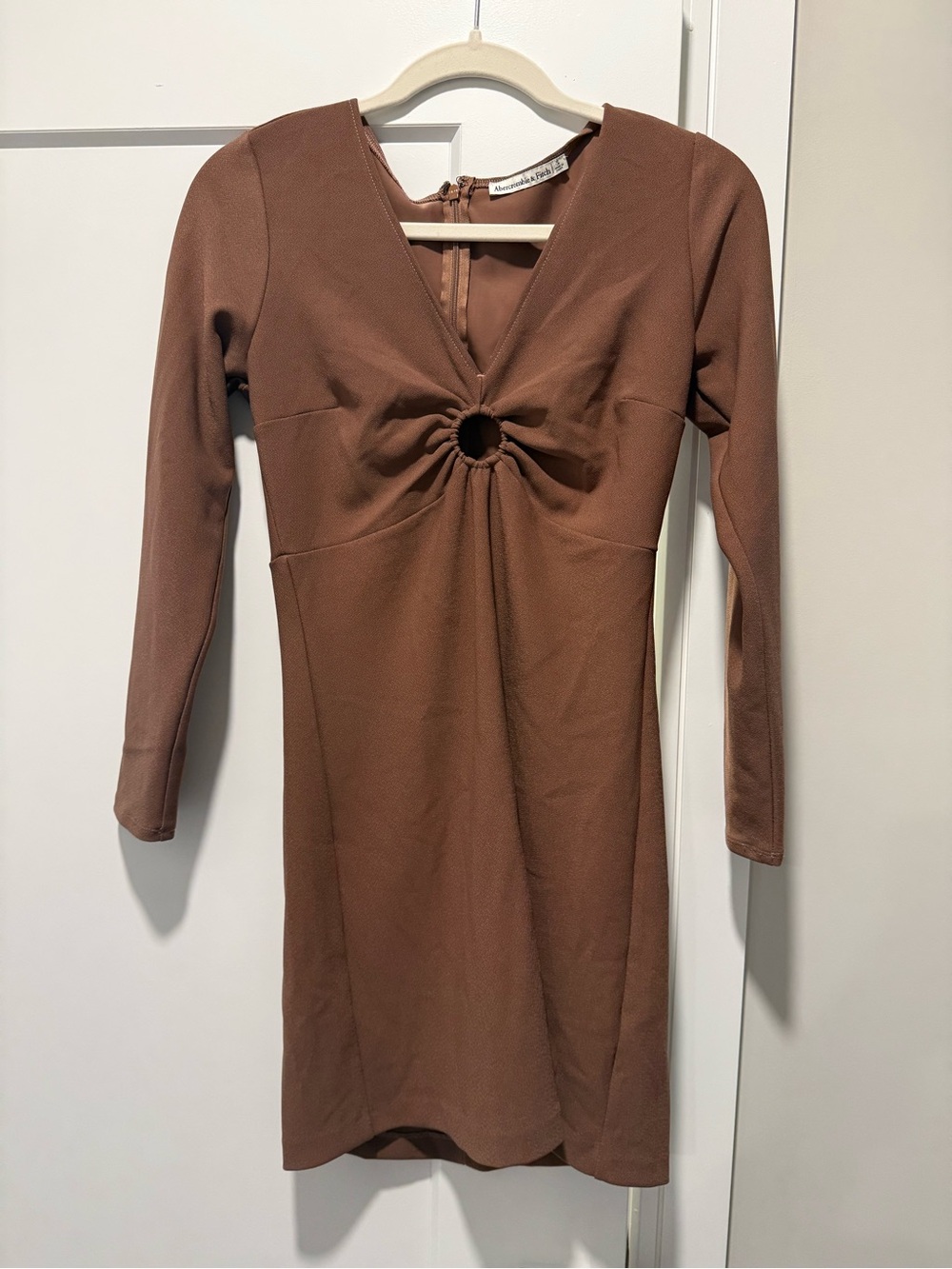 Abercrombie & Fitch Long-Sleeve Twist-Ring Dress